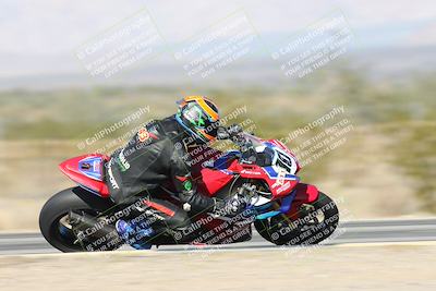 media/Dec-04-2025-Racers Edge (Thu) [[5ebc9f124d]]/2-A Group/4-Session 3 (Turn 2 Inside Speed Pans)/